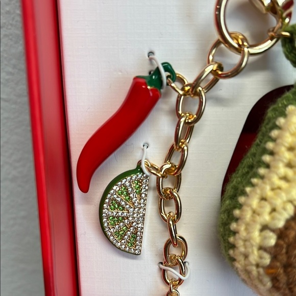 Piper K | Crochet Avocado Charm w/ Lime, Pepper & Salsa Bottle ๐โ๐ฉ๐ถ๏ธ๐ฅ - Picture 4 of 6